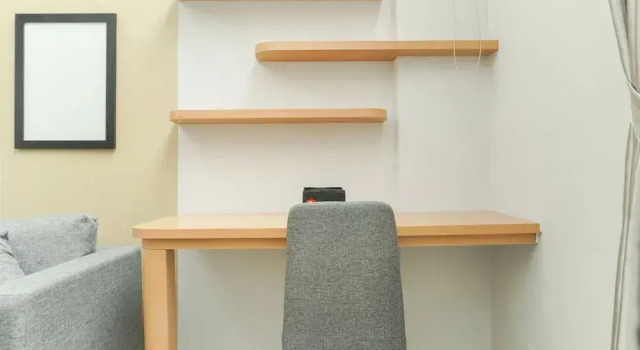 Good Deal Studio Loft Mezzanine (No Kitchen) At Kubikahomy Apartment