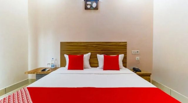 Oyo 45965 Hotel Krishnam