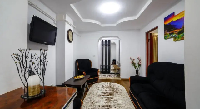 Romantik Apartments, Rezervovat Apartmán Apartmány v Suceava, Apartmán
