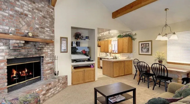 Karins Cottage, Rezerwuj Dom wakacyjny Big Bear Lake Stany Zjednoczone