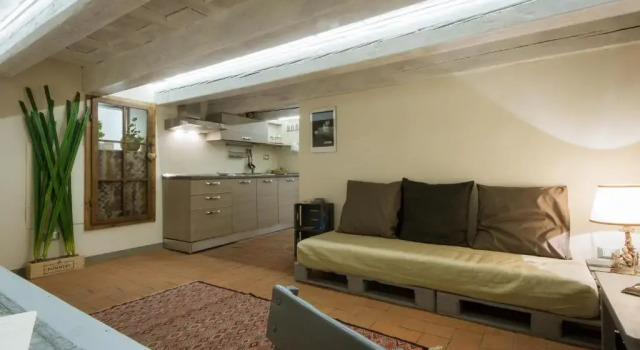Апартаменты Charming and cozy apartment via Maggio