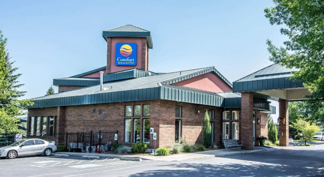 Кровать в общем номере Comfort Inn & Suites Spokane Valley Central