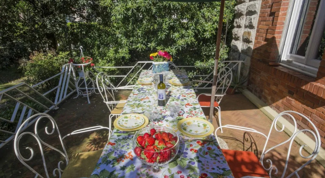 Вилла Fantastic Liberty Villa in the Heart of Versilia