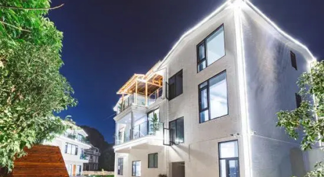 Xingyi Wanfeng Lin Qingfengjuju, Book Hotel Hotels in Qianxinan with a Pool, Swimming Pool