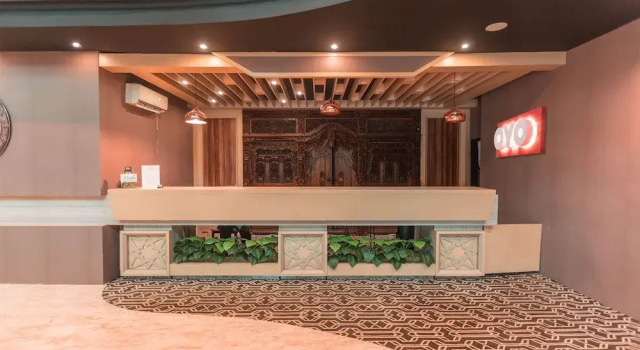 Hotel Jusenny Syariah by OYO Rooms, Забронировать Отель Отели Джакарты с парковкой, рядом с The Energy Building, Парковка
