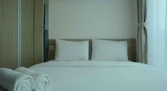 Homey and Brand New Studio Tree Park Apartment near ICE BSD By Travelio