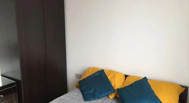 Modern and Airy 2 bed 2 Bath Flat With Great Views