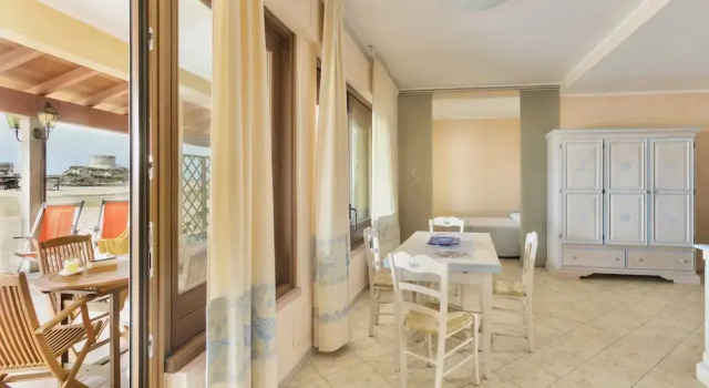 Студия Residence with private beach in Bosa Marina