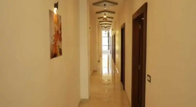 Rajmoti hotel & restro, Забронировать Отель Отели штата Раджастхана 3 звезды, 3*