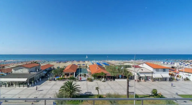 Семейный номер Deluxe с балконом Hotel Brunella