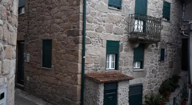 Casas da Estrela, Забронировать Отель Говея Beira Interior Norte