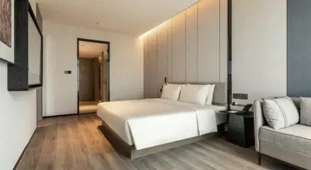Люкс Yantai Penglai Administrative Service Center Atour Hotel