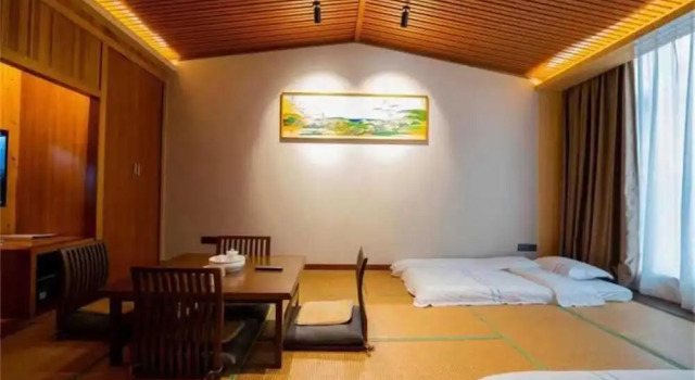 Люкс Howard Johnson by Wyndham Hot Springs Hotel Chaozhou
