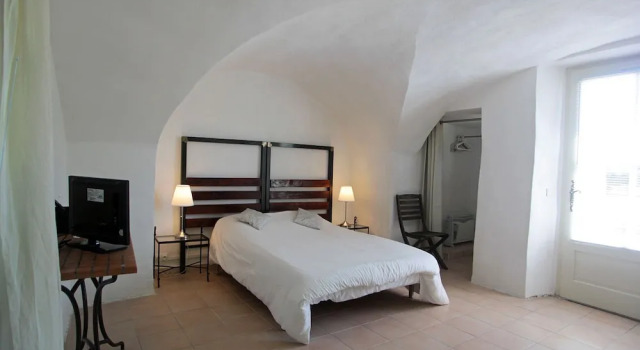 Standard Double room Mas De Baumes