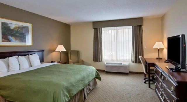 Номер Standard Country Inn & Suites by Radisson, Newport News South, VA