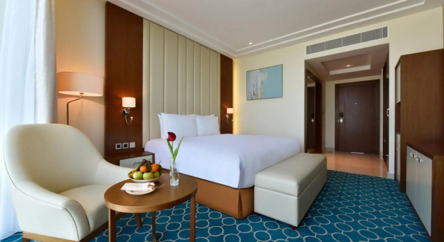 Grand Swiss-Belhotel Waterfront Seef, Rezervovat Hotel Sanābis Capital Governorate