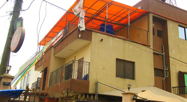 New Travellers Lodge & Suite, Buchen Sie Hotel Hotels in Lagos mit Frühstück, Frühstück