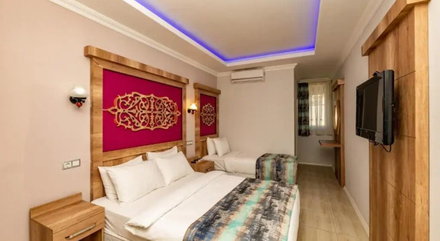 Трёхместный номер Standard Linda Expo Palace