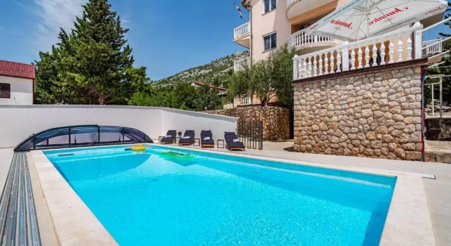 Студия Apartments Prkačin