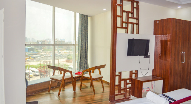 Fabhotel The Golf Inn