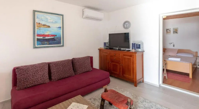 Stunning Home in Komarna With 2 Bedrooms and Wifi, Забронировать Отель Комарна Neretva River Delta