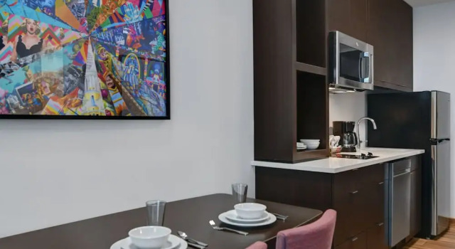 Четырёхместная студия TownePlace Suites by Marriott Cincinnati Downtown