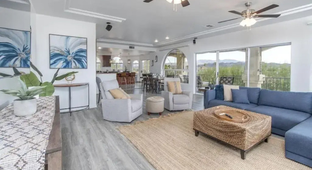 Luxury Estate in Prime Location w Panoramic views of Lake Havasu