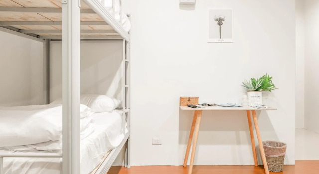 Кровать в общем номере Taitung Puyuma Style Inn