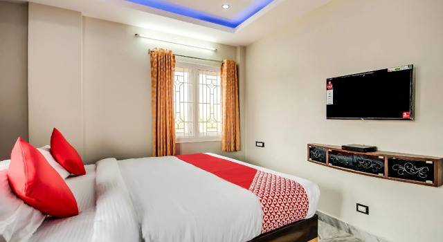 OYO Flagship 66623 Corniche Hotel Vizag, Rezervovat Hotel Hotely v Andhra Pradesh s parkováním, Parkování