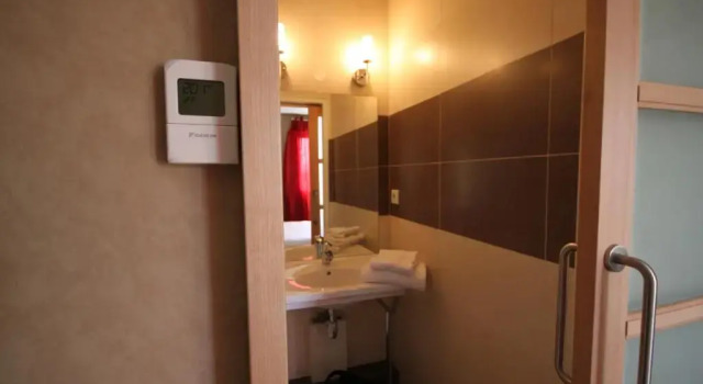 Номер Standard Hôtel dArcins