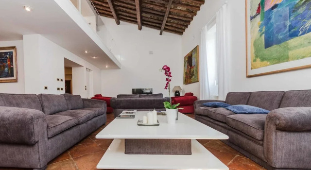 Spagna 66 - Penthouse with Terrace