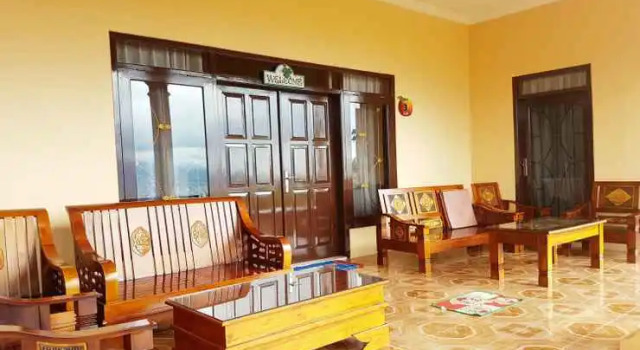 Parama Guest House