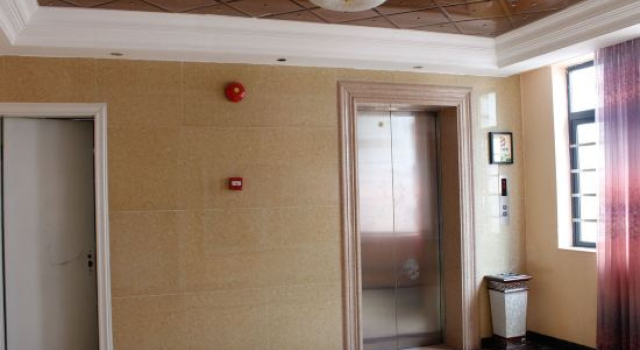 Ouya Hotel