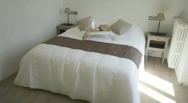 Logis Hôtel Restaurant Le Lascaux, Забронировать Отель Отели Монтиньяк с завтраком, Завтраки