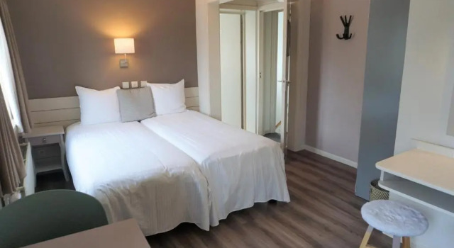 Полулюкс Hotel Bon Accueil