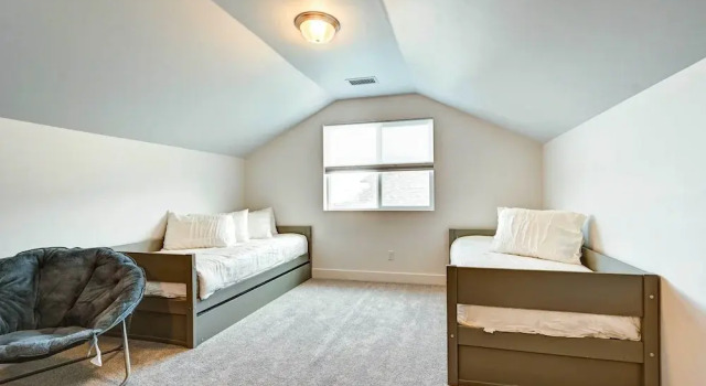 12 Mi to Dtwn Flagstaff: Spacious Bellemont Home!