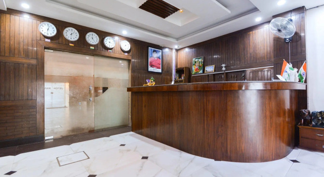 Capital O 64956 Hotel Aman, Rezervovat Hotel Hotely v Punjab s parkováním, Parkování