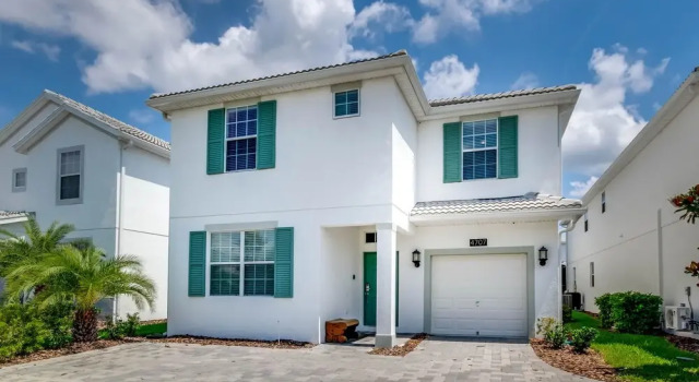 4707 Sleepy Hollow Drive