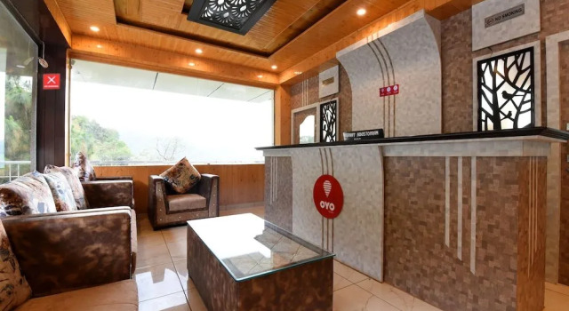 OYO 14177 Hotel HHH