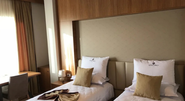 Люкс Comfort Hotel Liss 2