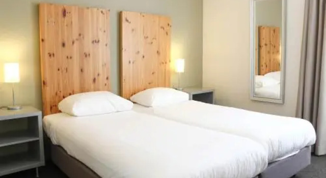Appartementen Bad Boekelo, Book Hotel Hoteller i Boekelo med parkering, Parkering