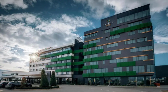 Emerald Hotel, Buchen Sie Hotel SPA-Hotels in Pristina County, SPA