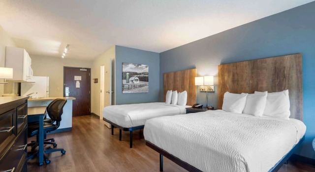 Четырёхместный люкс Extended Stay America Select Suites - Charlotte - University Place