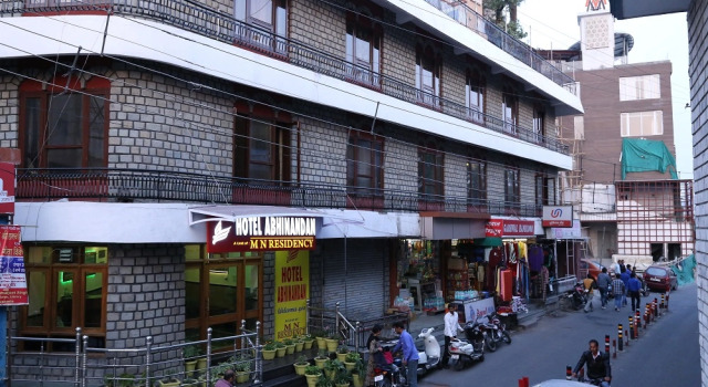 Hotel Abhinandan