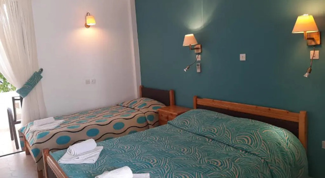 Трёхместная студия Castello Apartments & Studios