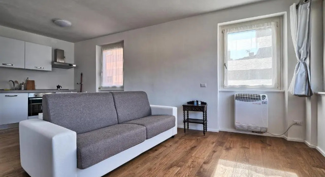 Апартаменты с балконом Marina Apartments