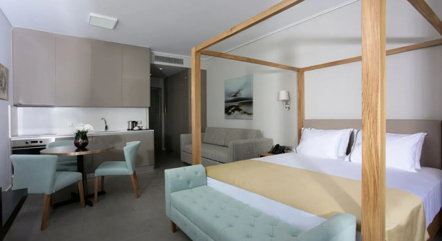 Студия Lagouvardos Village Hotel