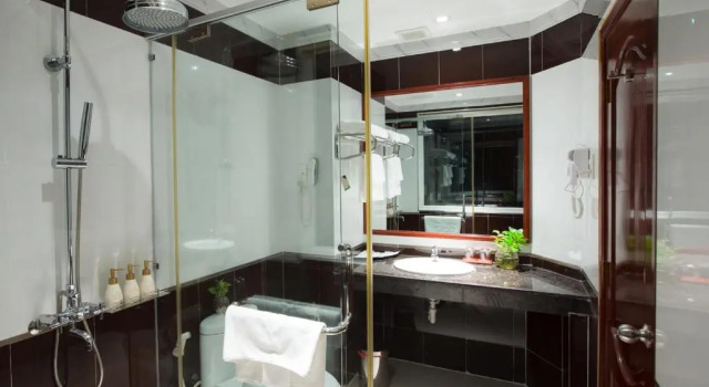 Двухместный номер Superior Van Phat Riverside Hotel