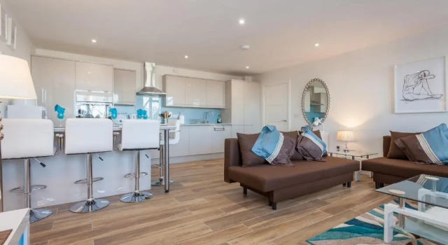 Апартаменты Treetops Apartment