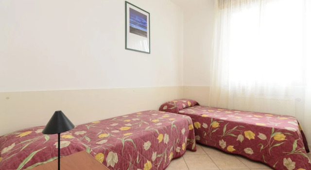 Condominio San Carlo, Book Hotel Hoteller i Friuli Venezia Giulia med parkering, Parkering